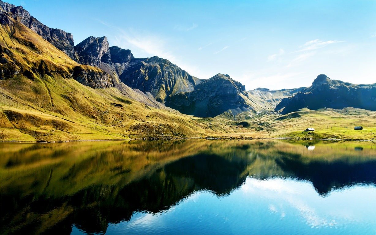 swiss alps lake wide - Dãy Alps - rồng của Châu Âu