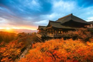 kiyomizudera temple kyoto autumn in japan 300x200 - Nhật Bản mùa lá đỏ: Tokyo - Núi Phú Sĩ – Hamamatsu – Kyoto – Osaka – Nara - Nagoya