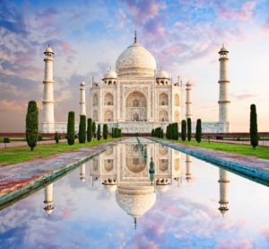 taj mahal visit 300x277 - Khám phá Ấn Độ