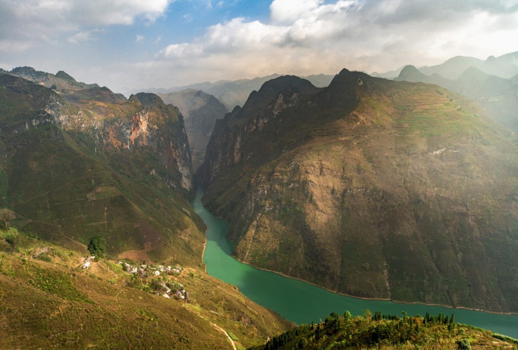 Sông Nho Quế - vẻ đẹp vượt thời gian bên núi đá Hà Giang ⋆ FLC Travel &  Event - Sự lựa chọn tốt nhất trong hành trình của bạn