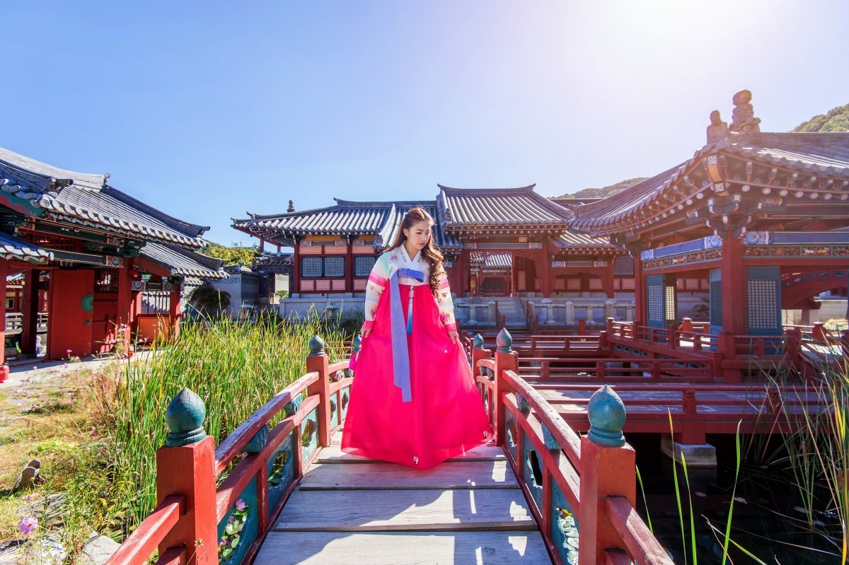 Tour trọn gói Hàn Quốc: Seoul - Làng cổ Bukchon Hanok - Đảo Nami ...