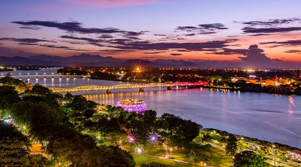 du lich hue 1024x569 - Tour tham quan Thành phố Huế 1 ngày